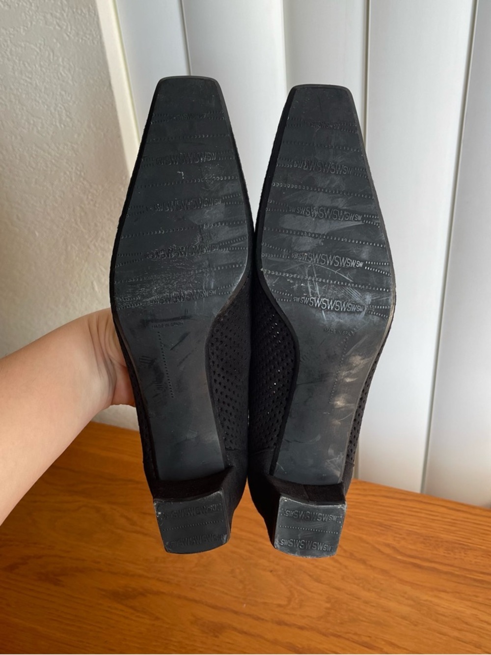Stuart Weitzman Fairfield Ultrasuede Perforated Loafer Heels Black Size 8.5N - Picture 9 of 16